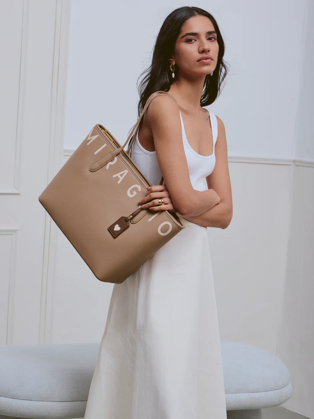 Akiva Tote Bag - Image 7