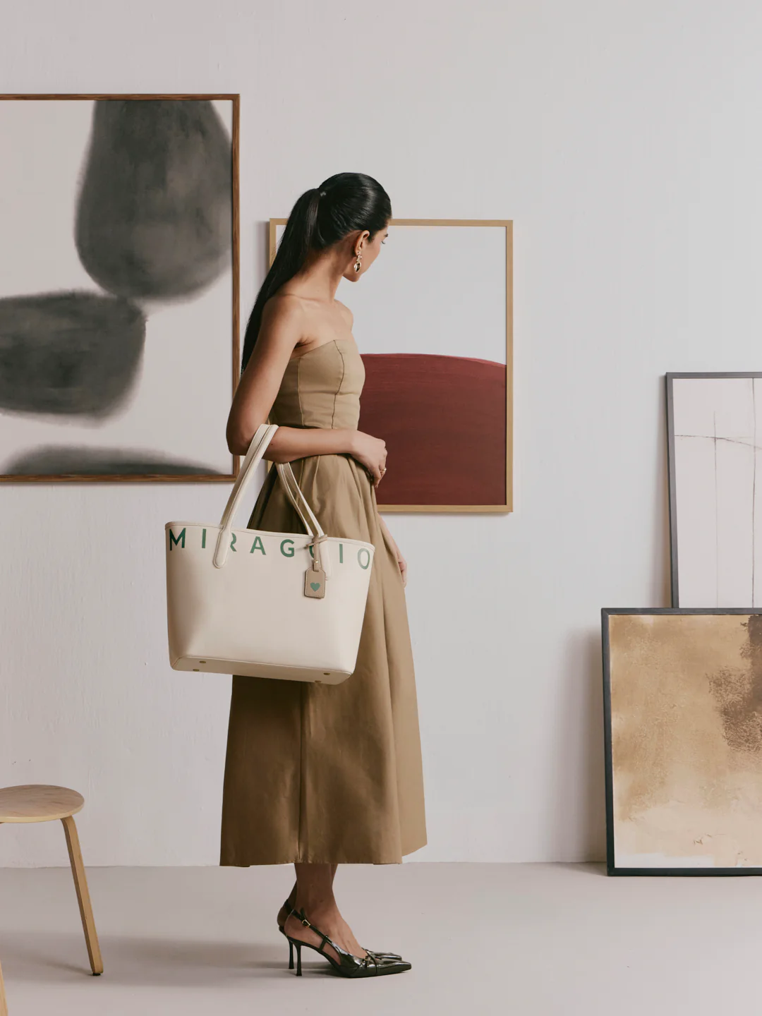 Akiva Tote Bag - Image 5