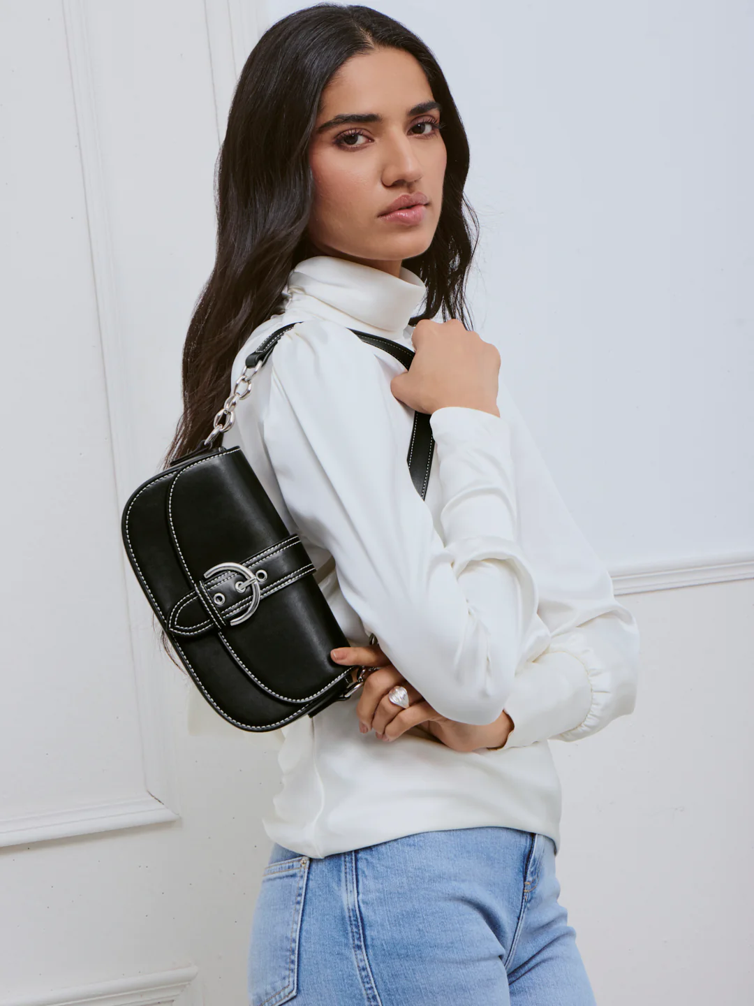 Aribel Shoulder Bag - Image 6