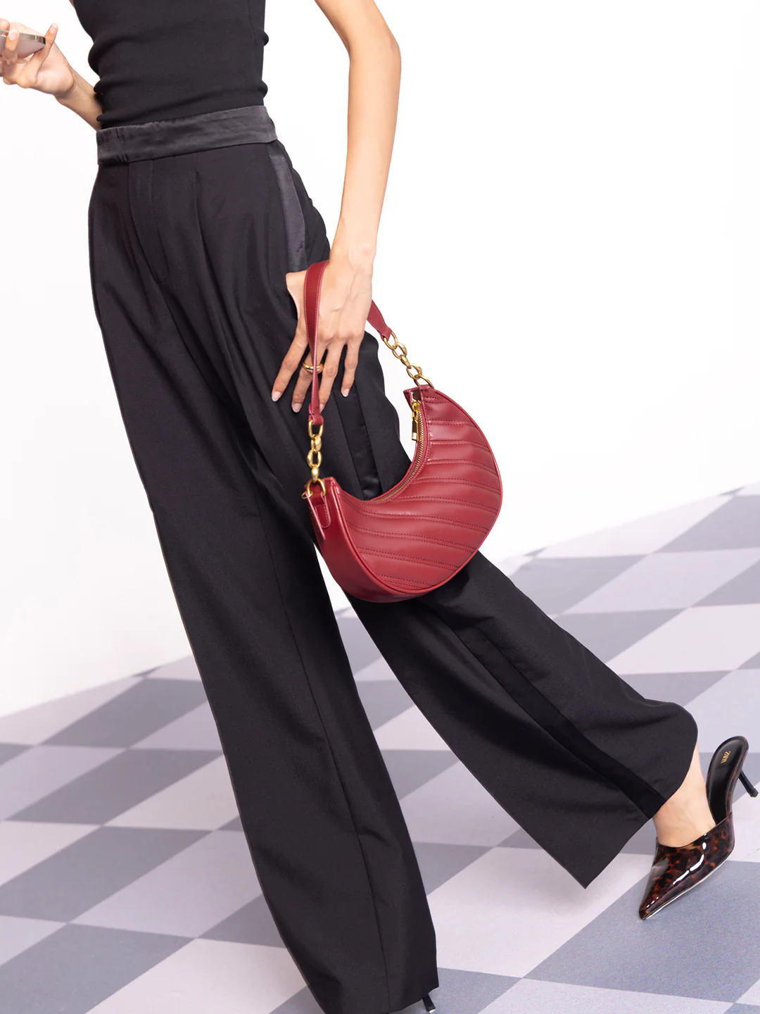 Betsy Shoulder Bag - Image 6