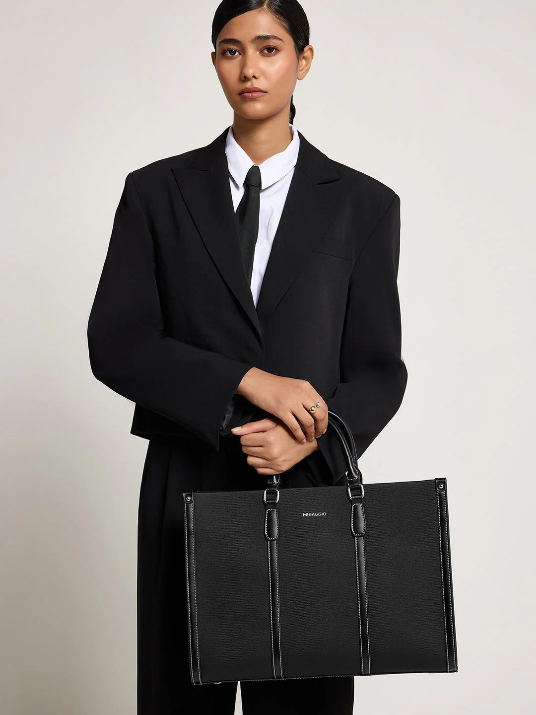 Beverly Tote Bag - Image 8