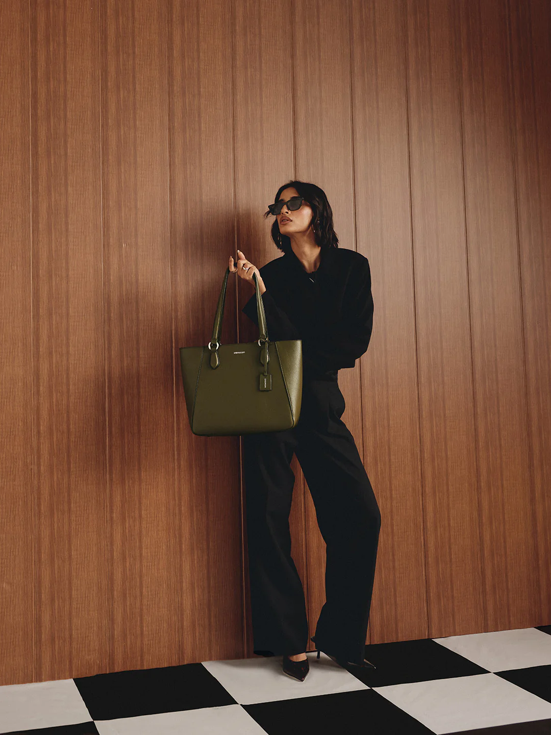 Cali Tote Bag - Image 7