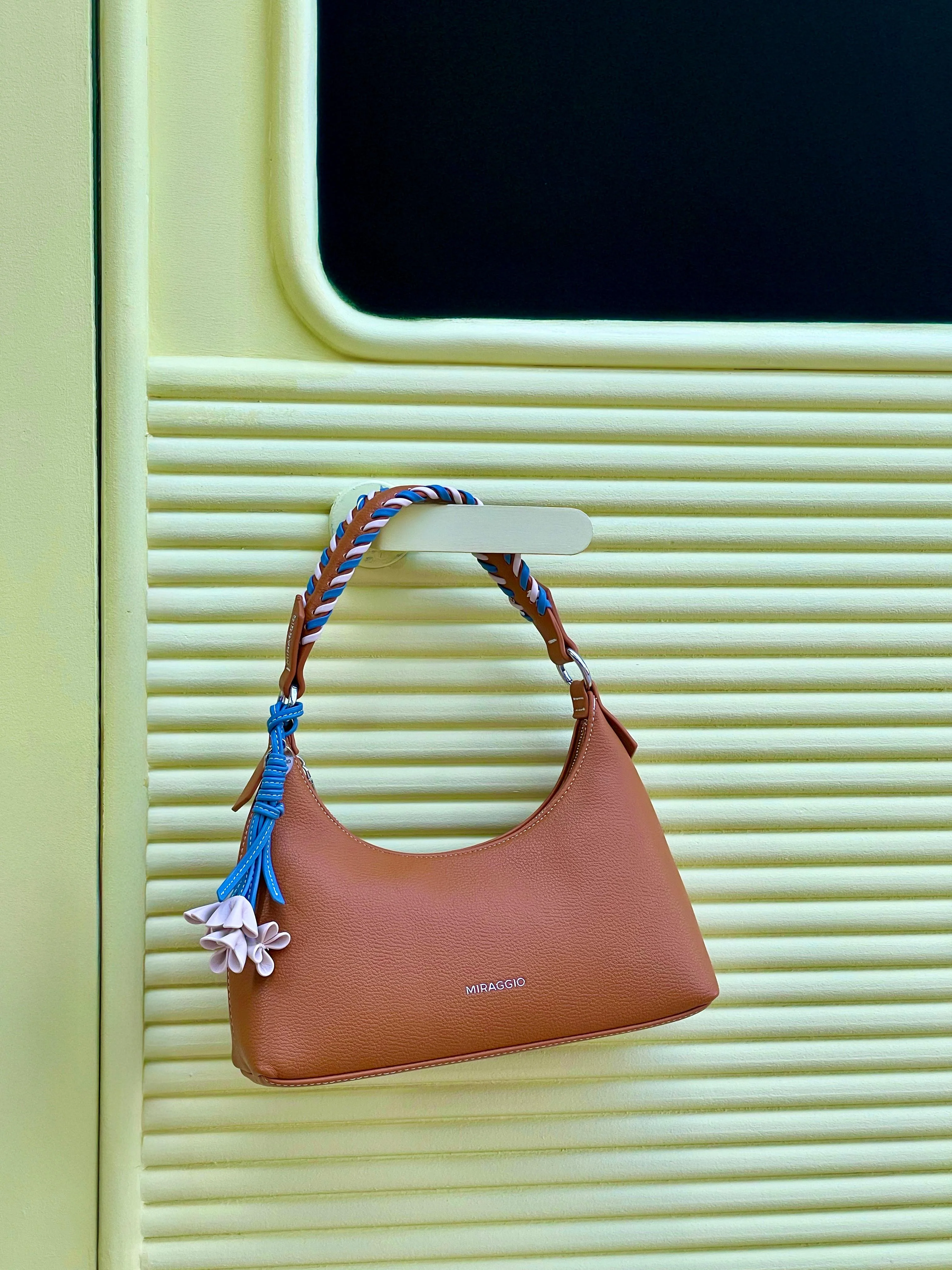 Chocolate Shoulder Bag - Image 6