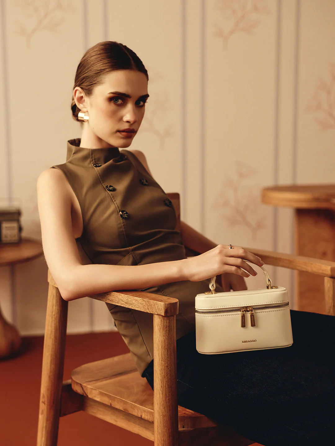Cressida Crossbody Bag - Image 9