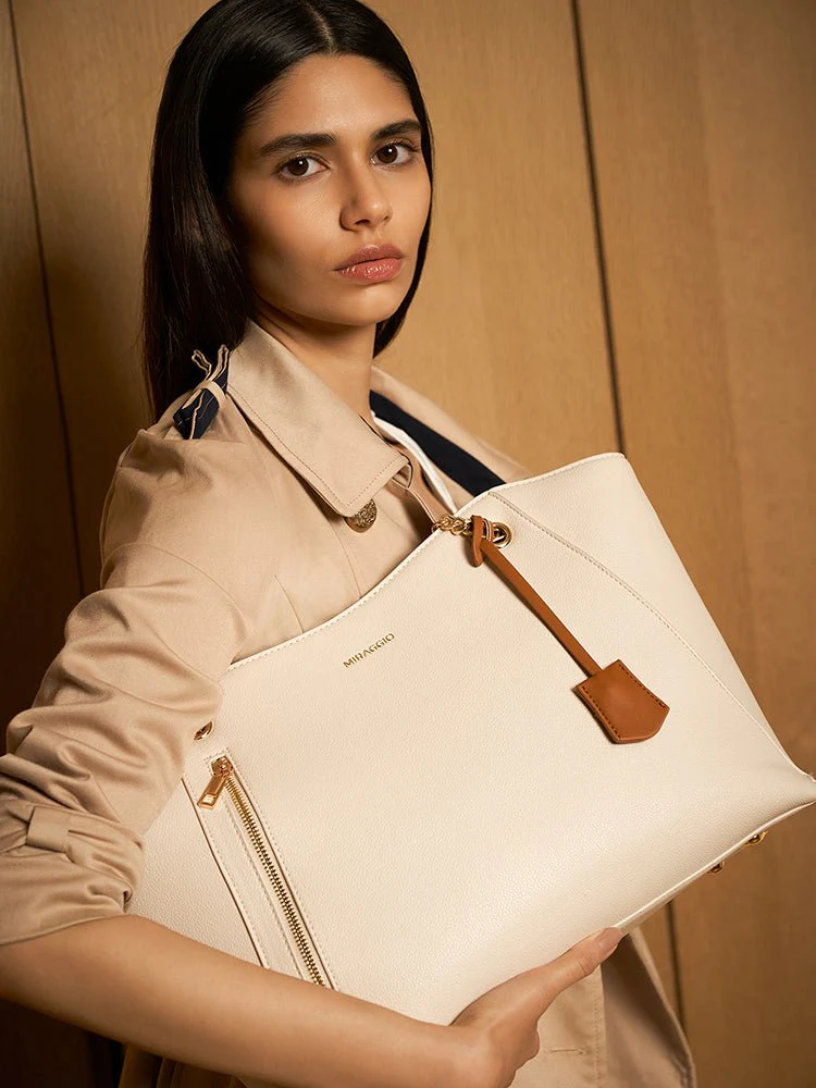 Dakota Tote Bag - Image 9