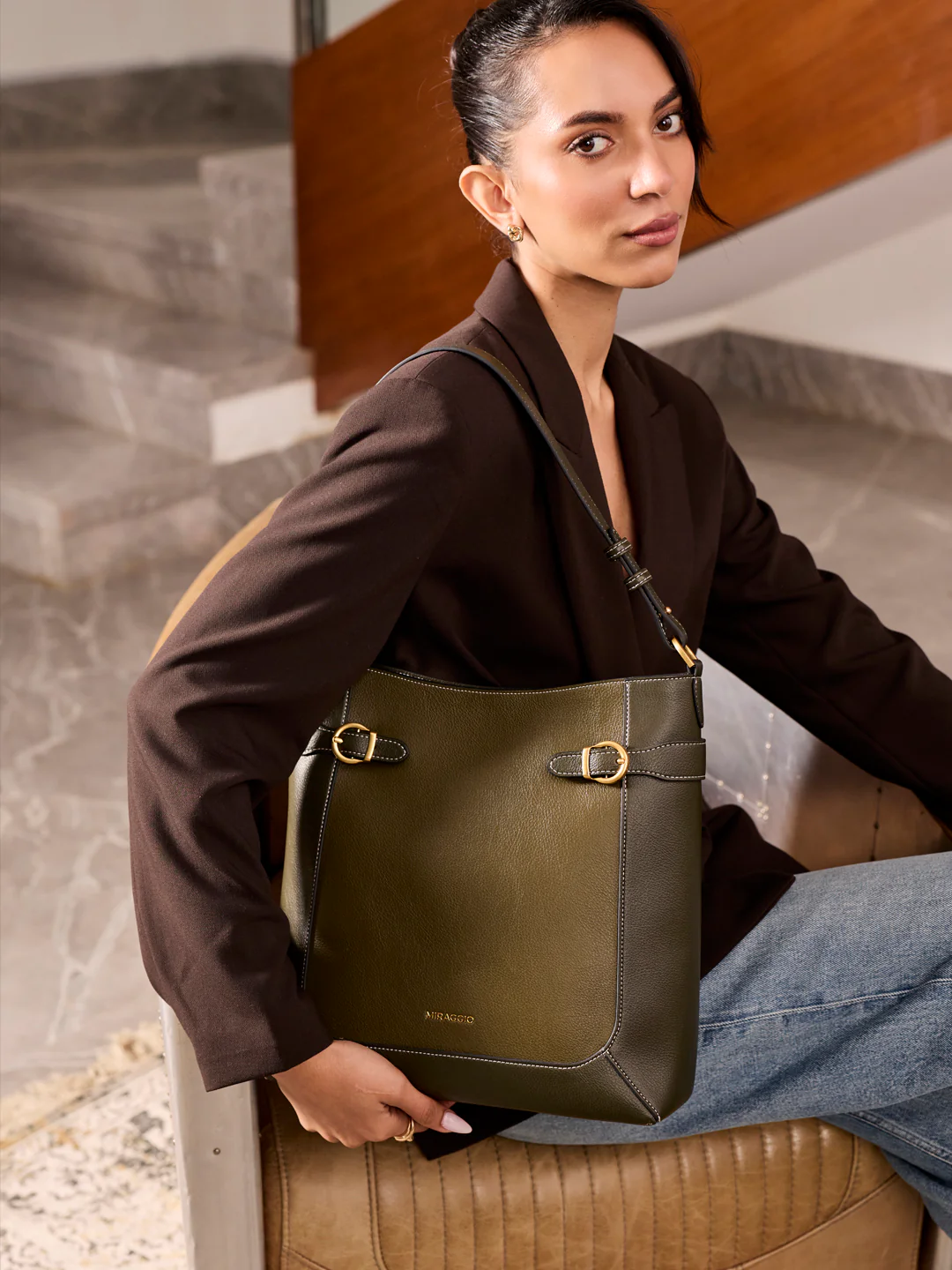 Elinor Hobo Bag - Image 6