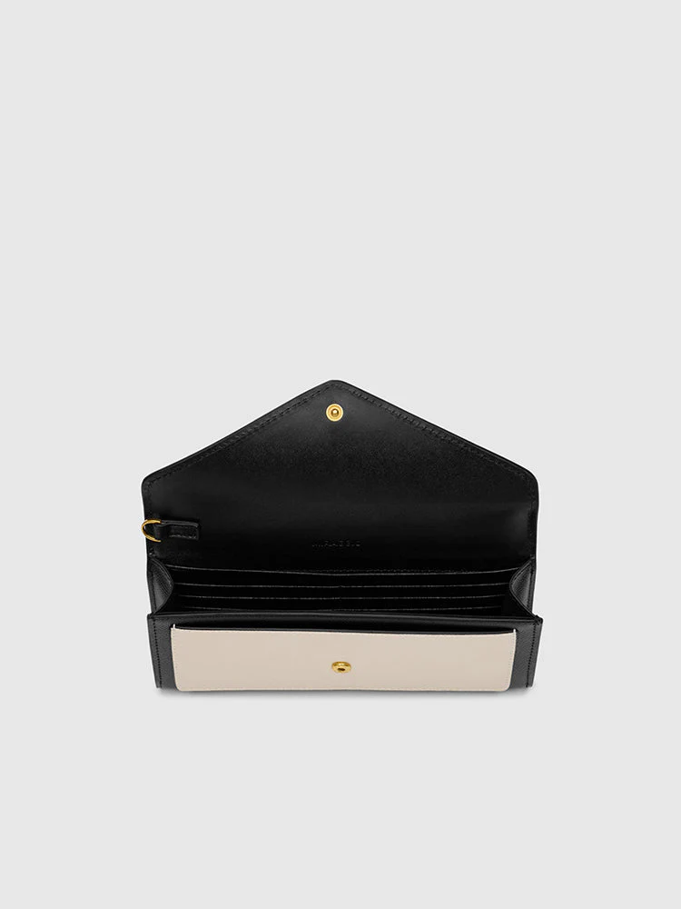Gemma Travel Wallet - Image 4