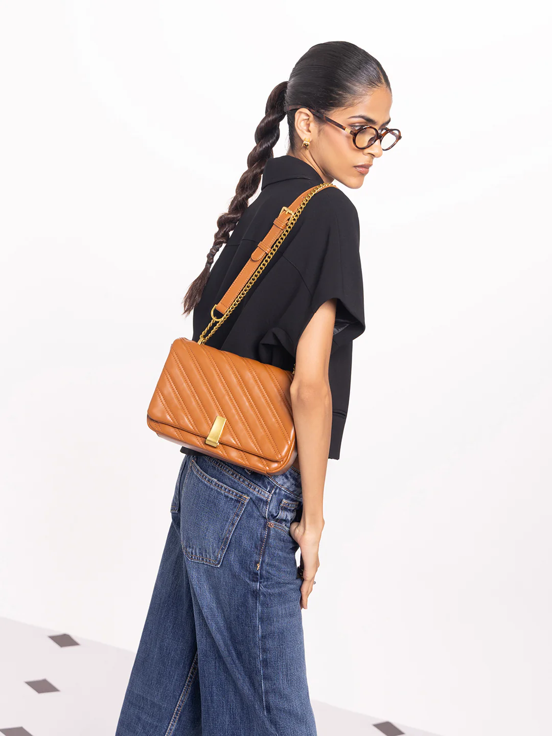 Inez Shoulder Bag - Image 6