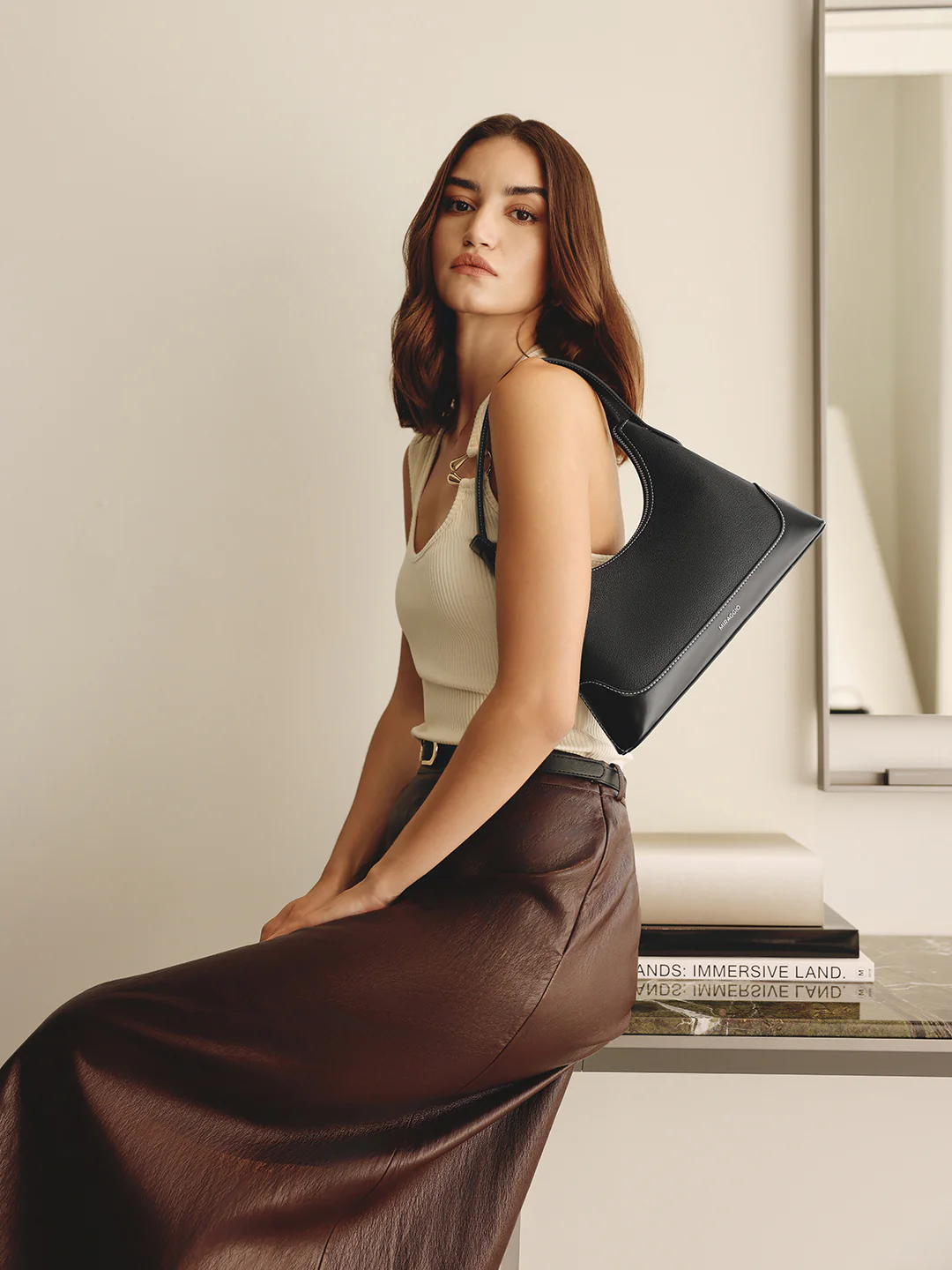 Jolene Shoulder Bag - Image 7