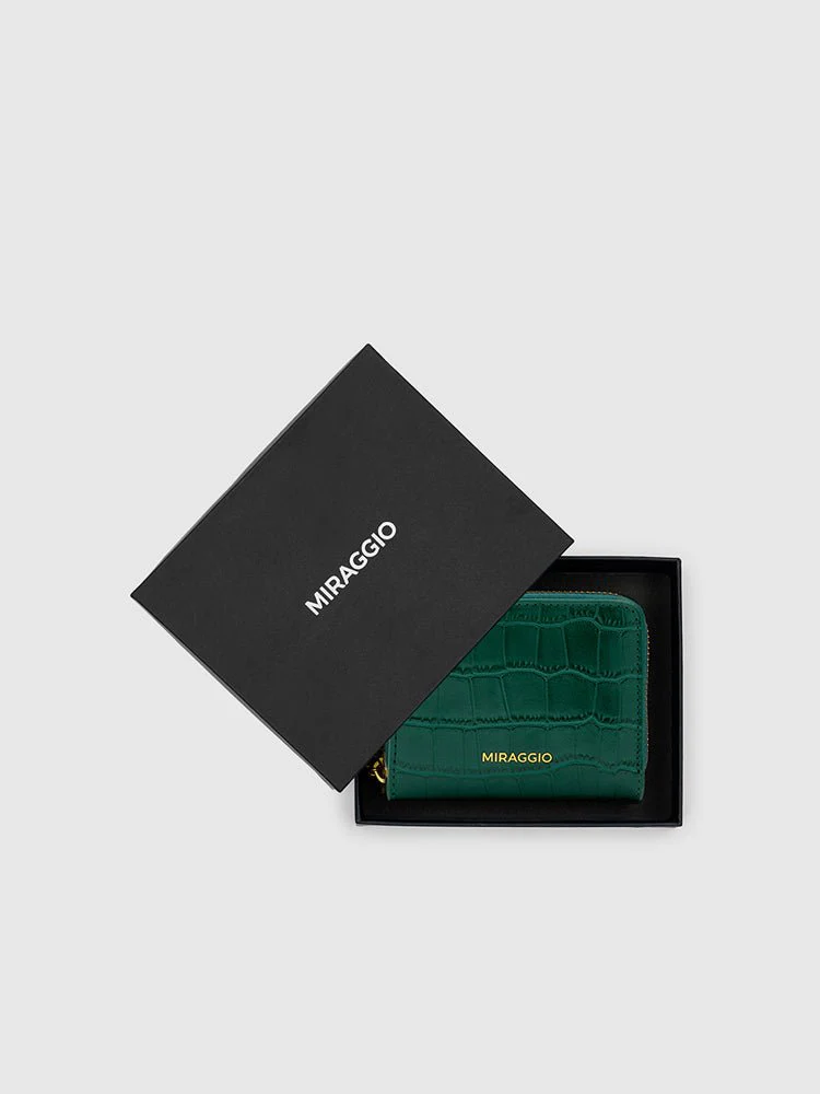 Lea Bi-Fold Wallet - Image 7