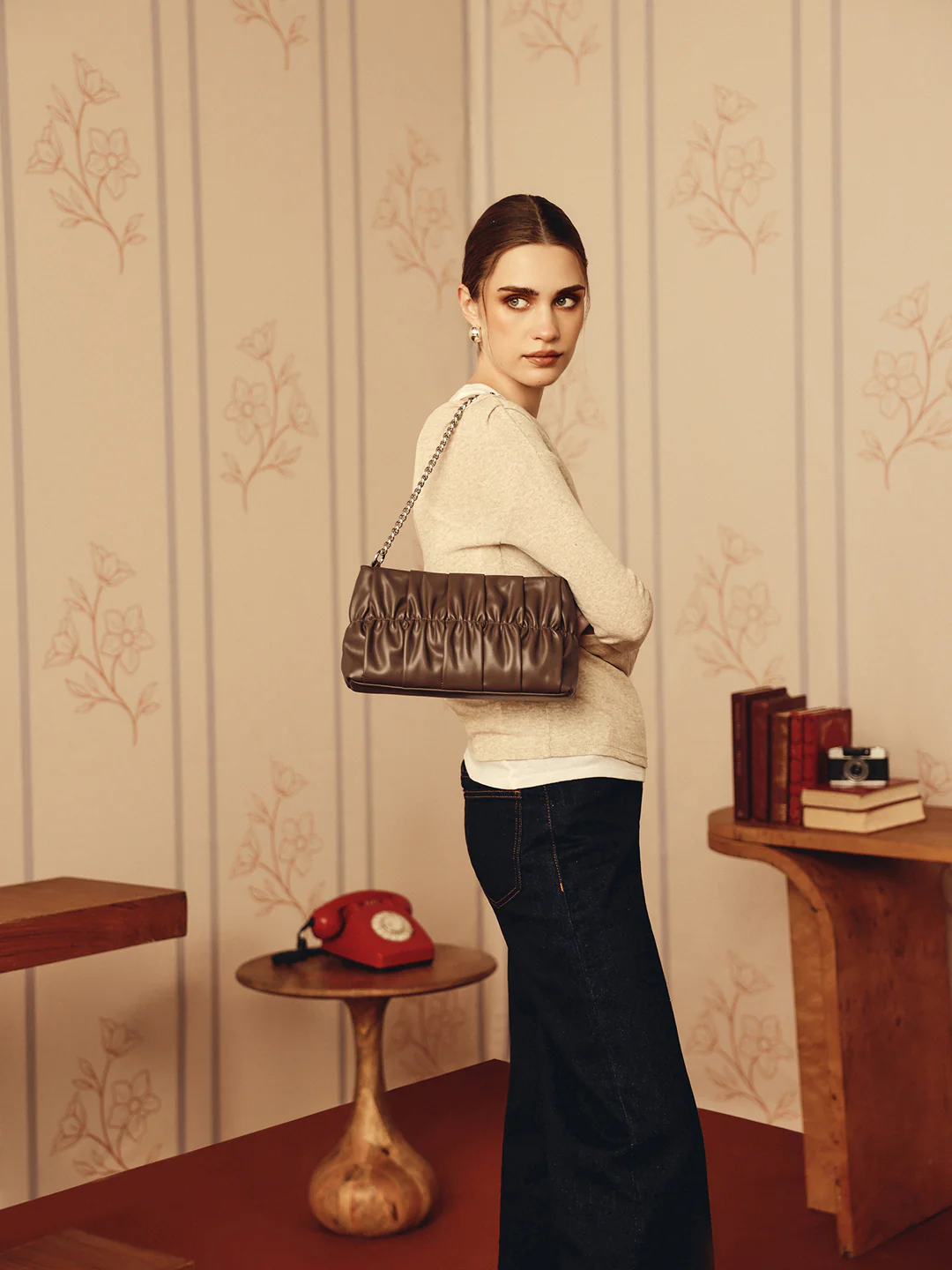 Lilith Shoulder Bag - Image 6