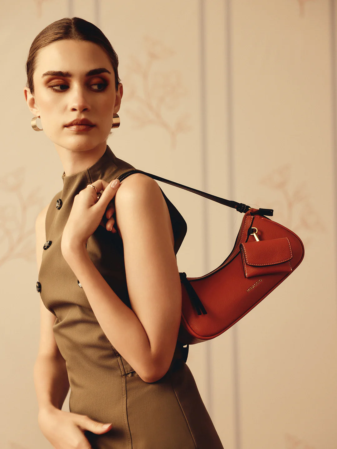 Melanie Shoulder Bag - Image 5