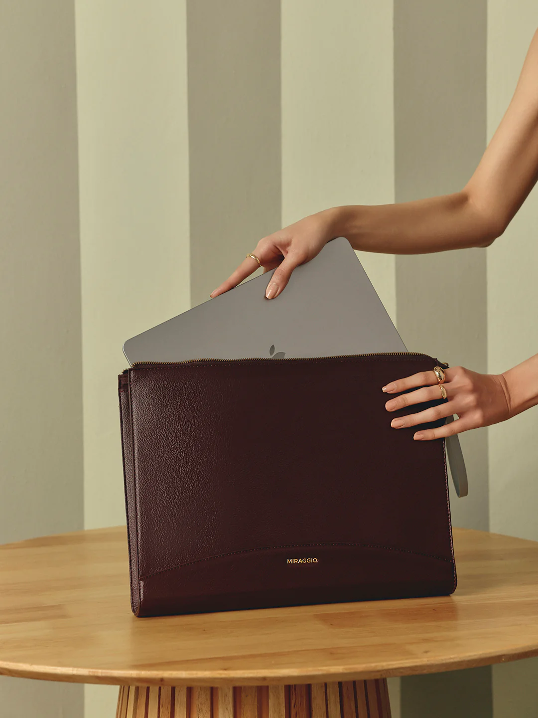 Miro Laptop Sleeve - Image 6