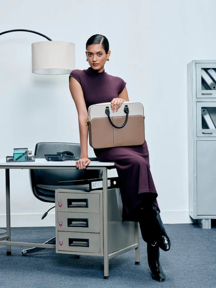 Parker Laptop Bag - Image 8