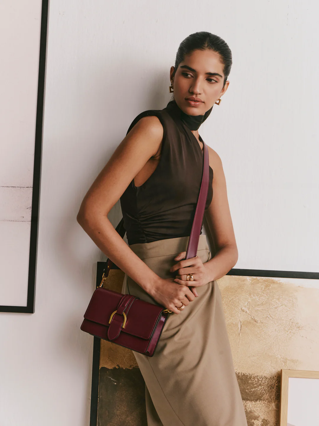 Peonii Crossbody Bag - Image 7