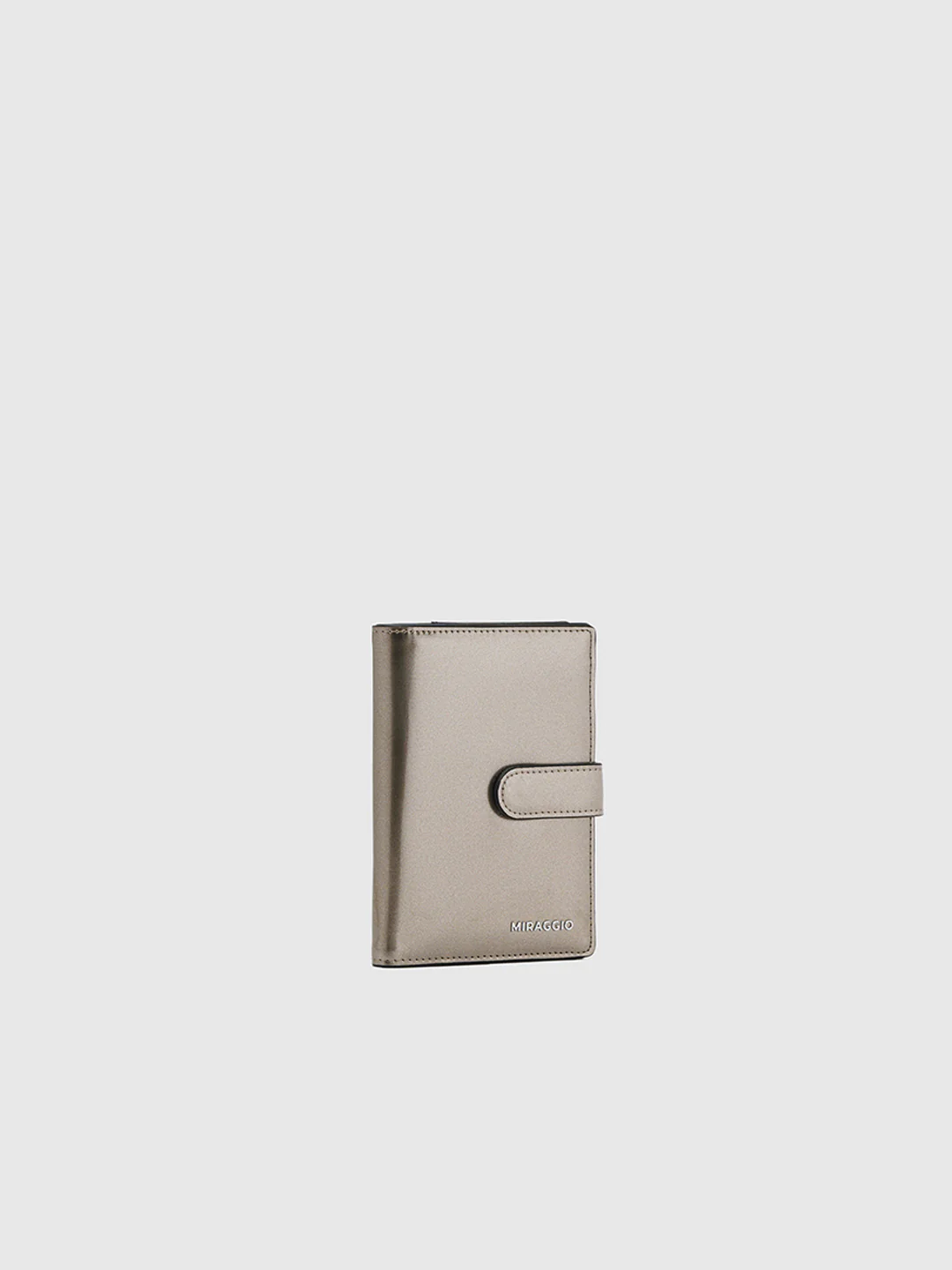 Quinn Passport Cover - Image 2