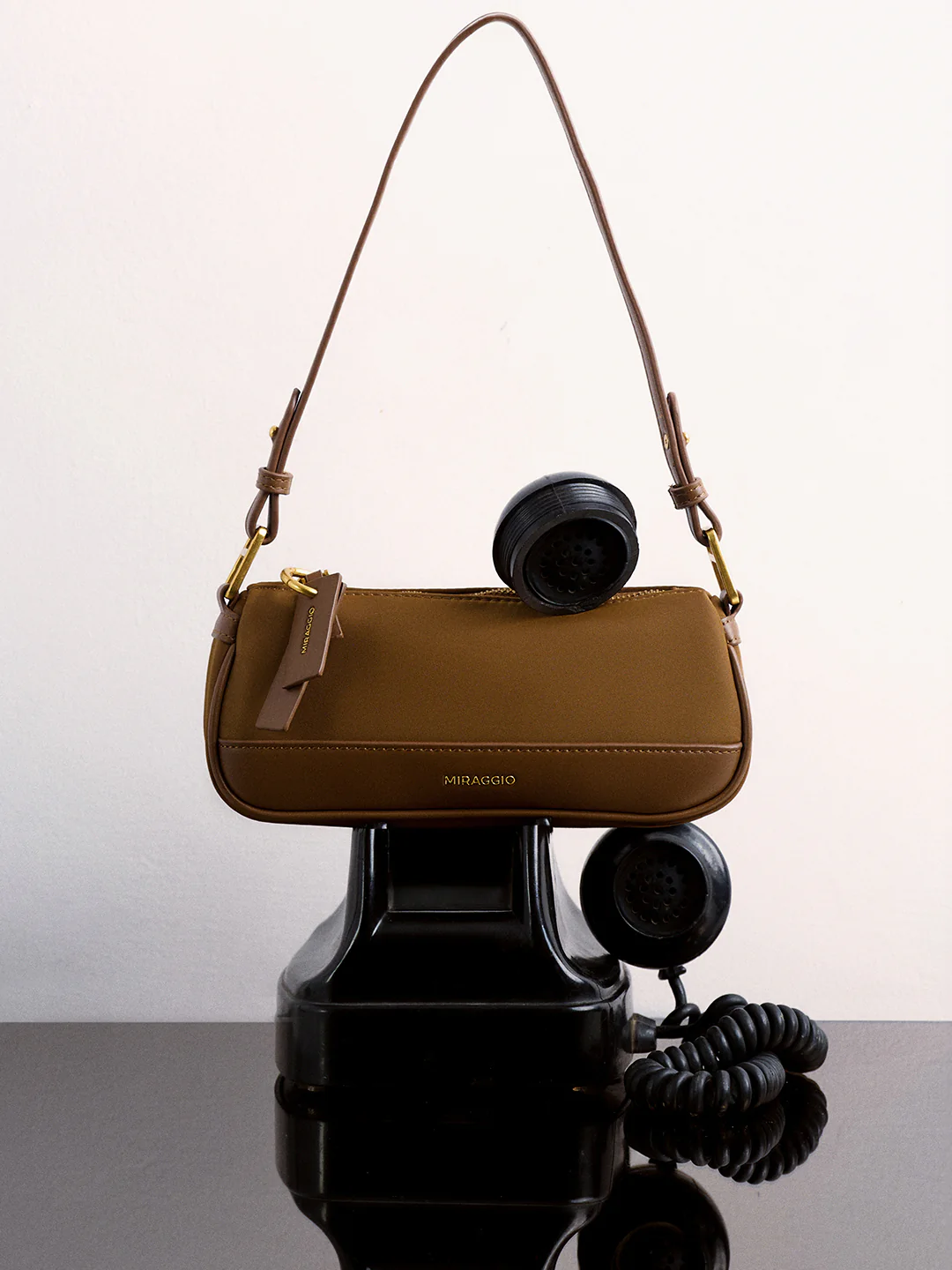 Rue Shoulder Bag - Image 6