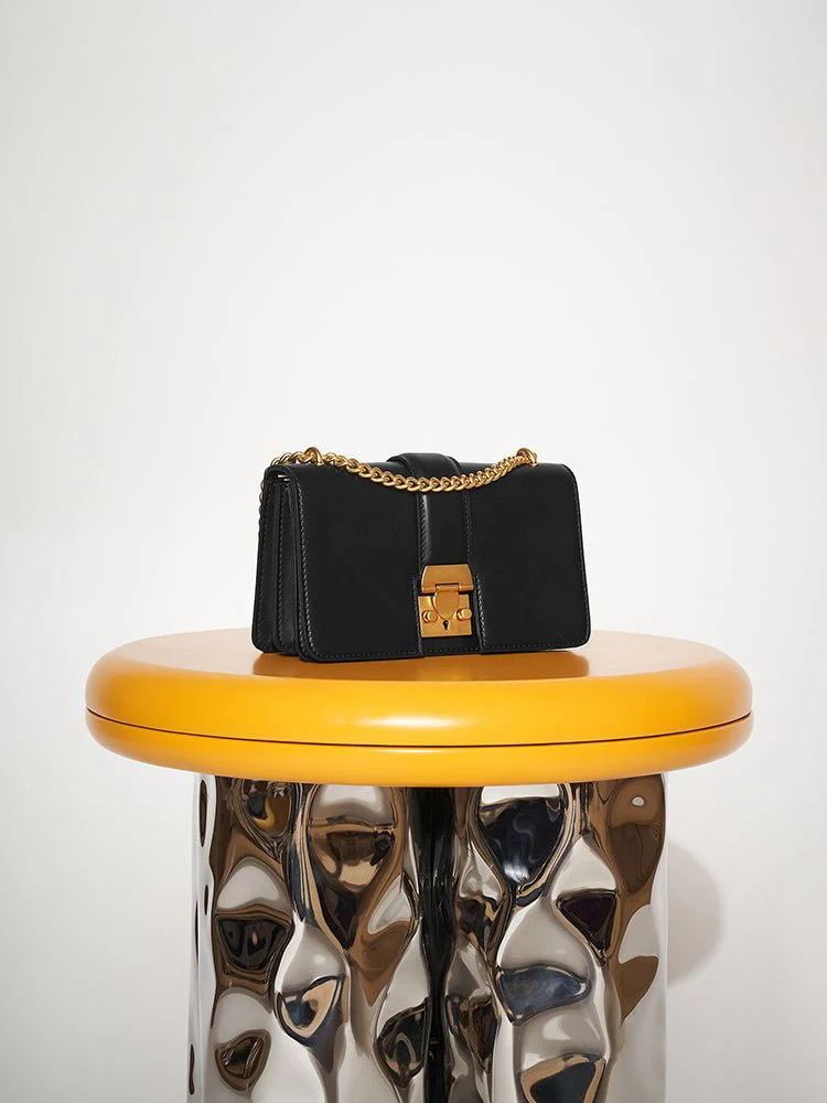 Scarlet Crossbody Bag - Image 12