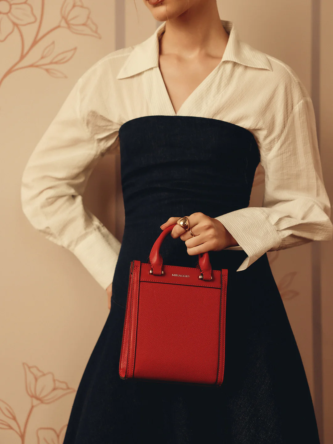 Sherry Crossbody Bag - Image 7