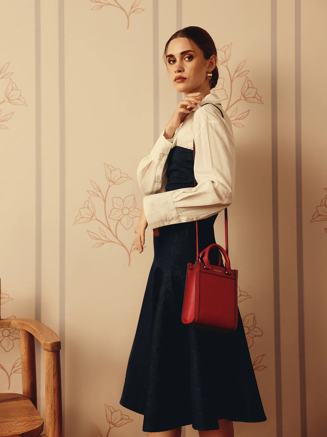 Sherry Crossbody Bag - Image 9
