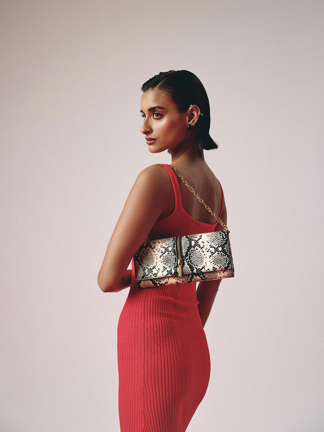 Sia Clutch Bag - Image 6