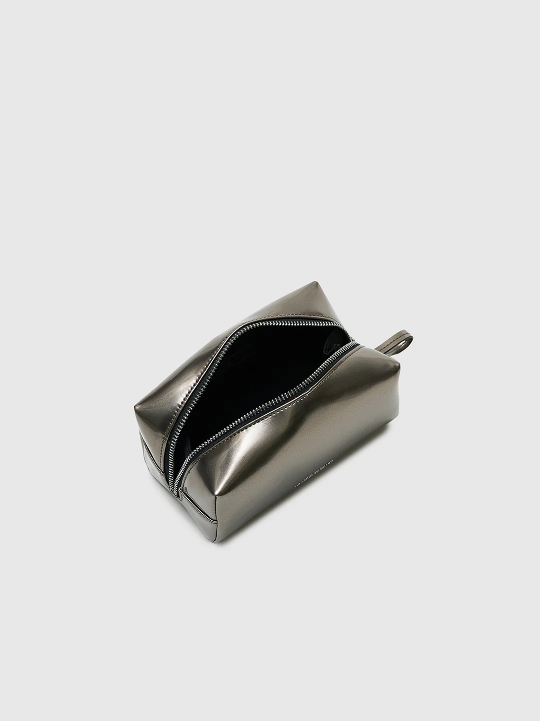 Tiana Travel Pouch - Image 5