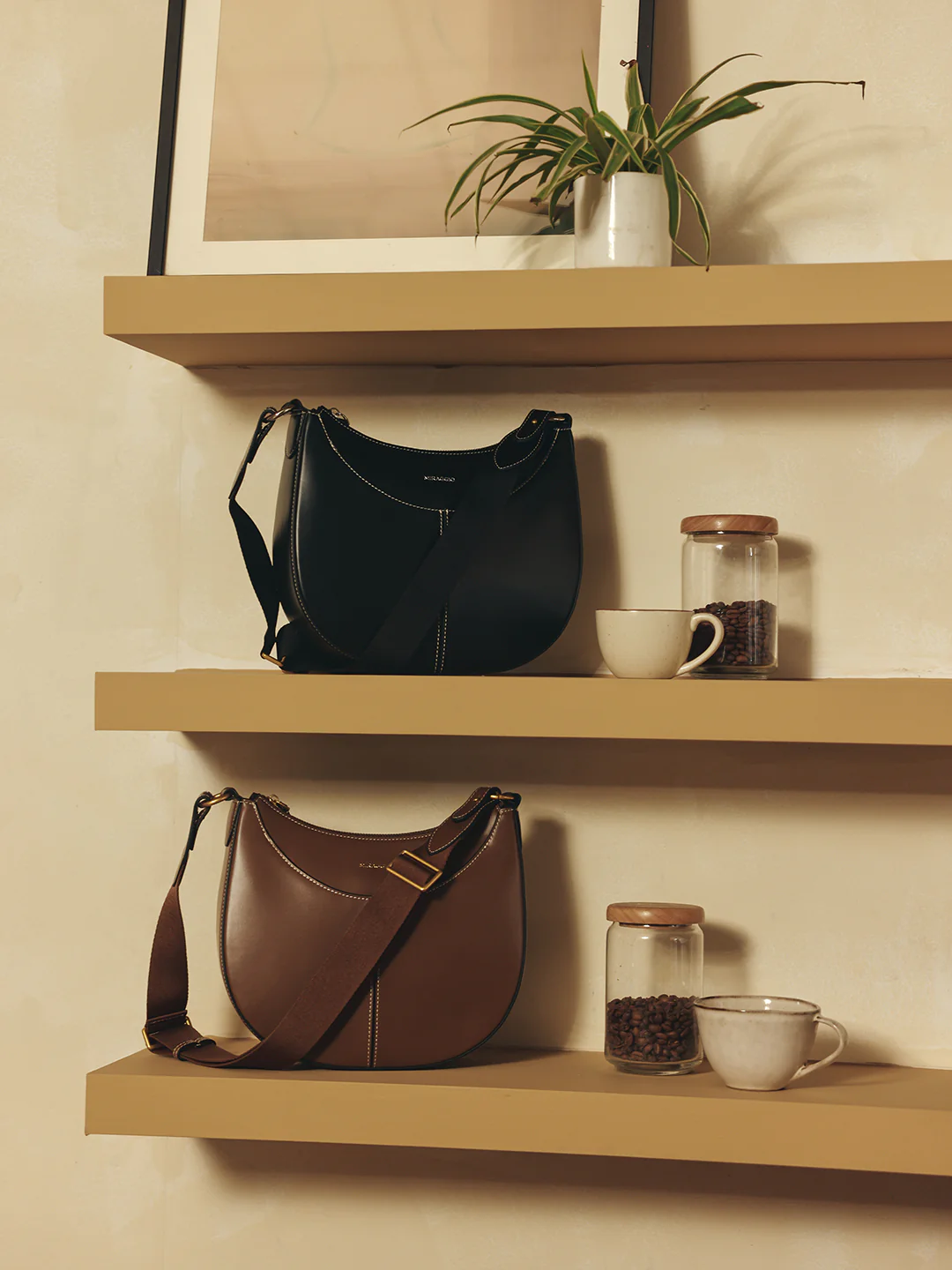 Tru Hobo Bag - Image 6