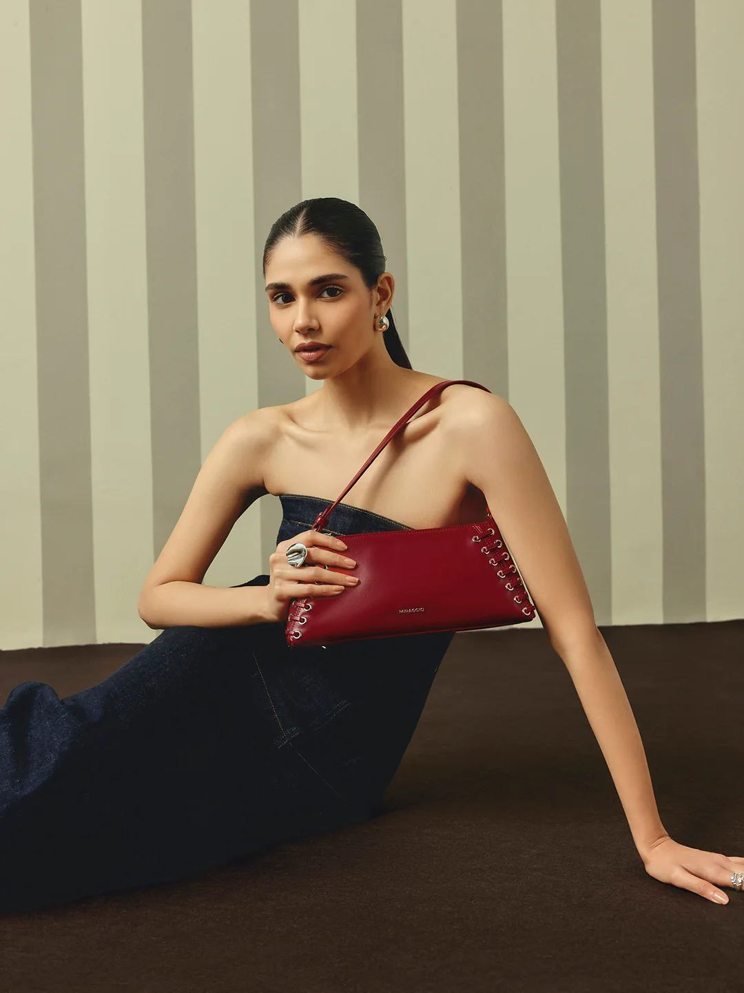 Tyla Shoulder Bag - Image 7